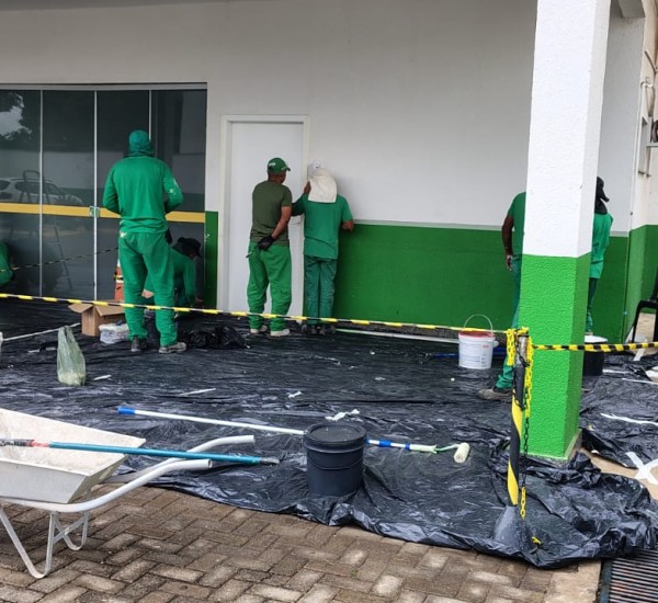 Reeducandos reformam Hospital de Luziânia
